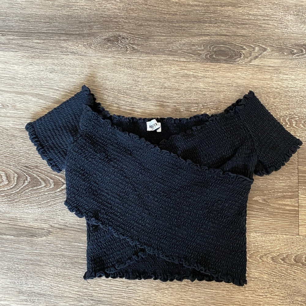 Black Hollister crisscross top Size Small
